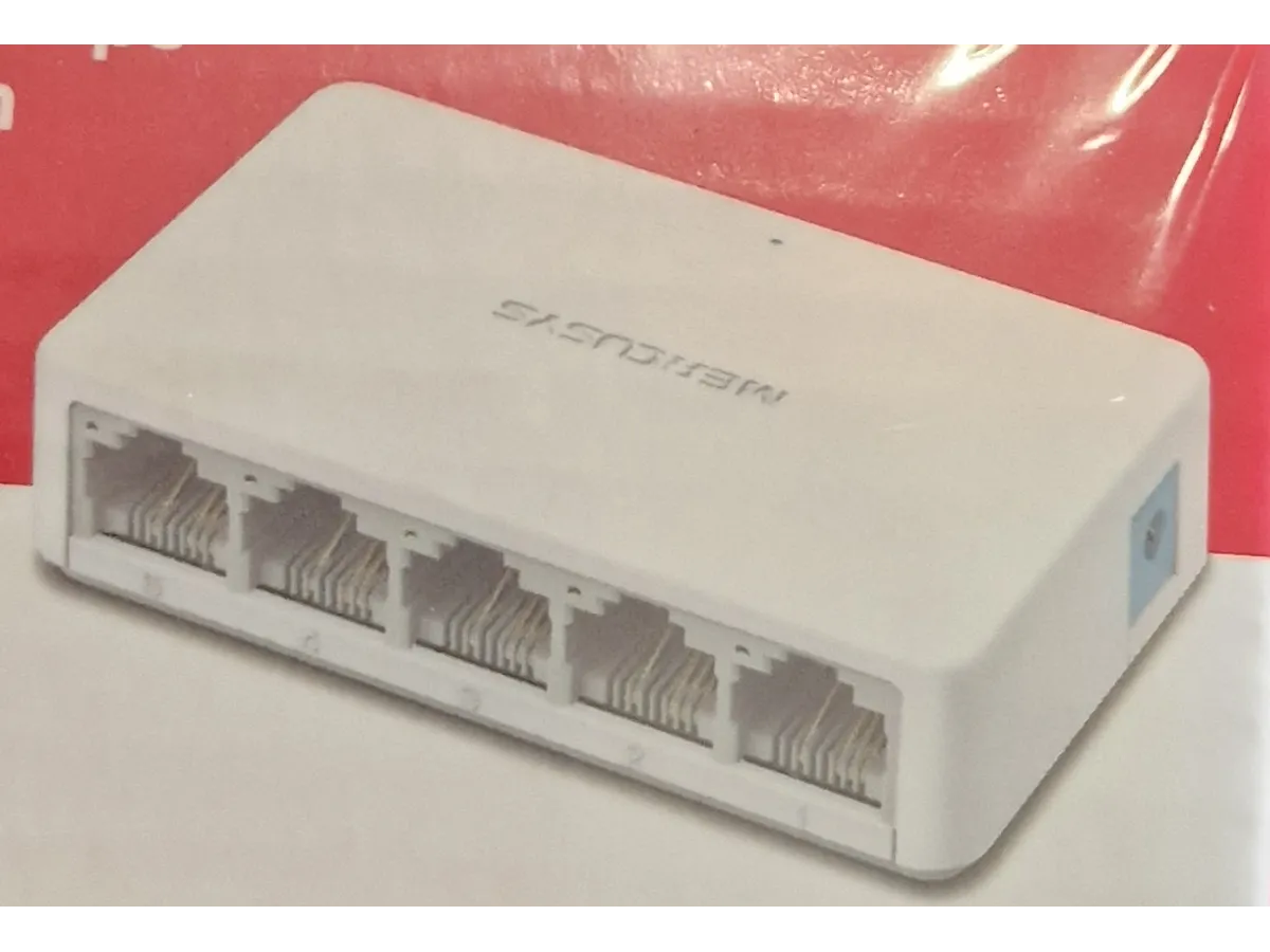 Mercusys MS105 svič 5 portova 10/100 Mbps — slika 2